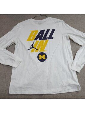 Michigan Shirt Large White Ball In Jumpman Nike